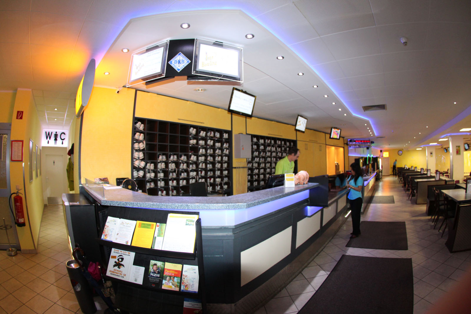 Unsere Halle Billard und Bowling Paradies