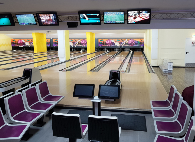 Unsere Halle Billard und Bowling Paradies